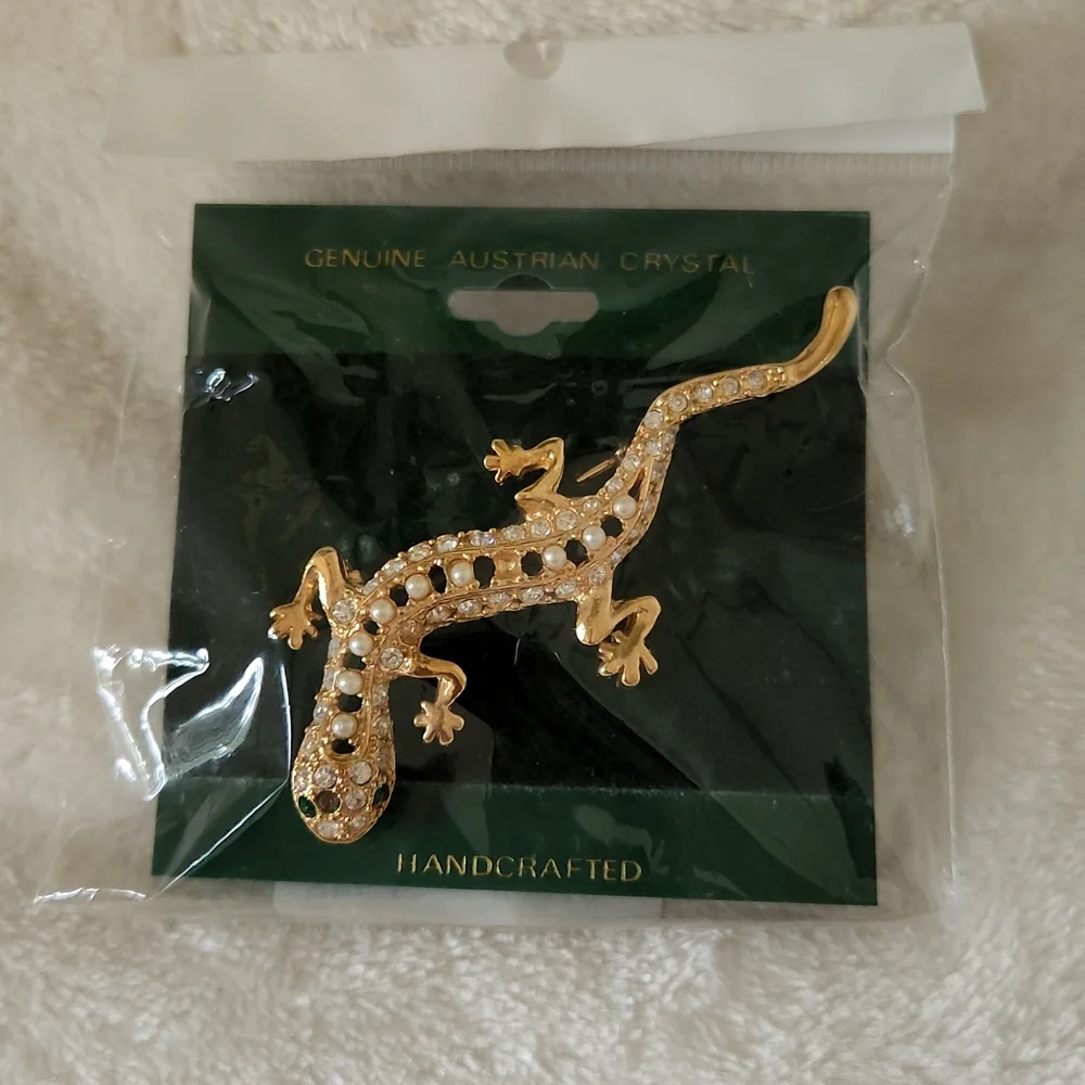 Salamander Brooch Pin Pendant Goldtone NWT